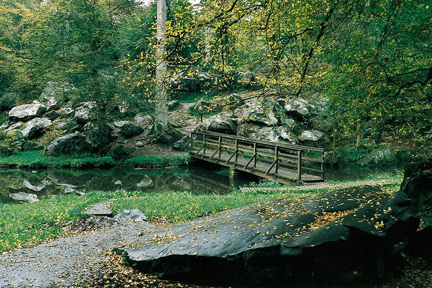 1999